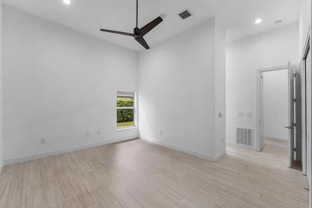 Residence photo 45
