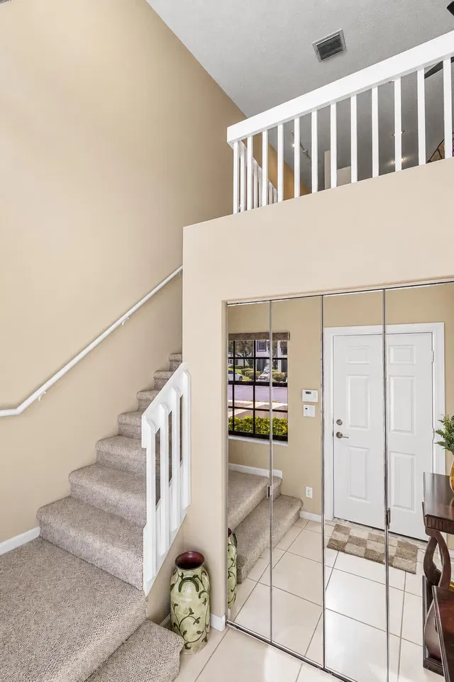  Unit 202 photo 4