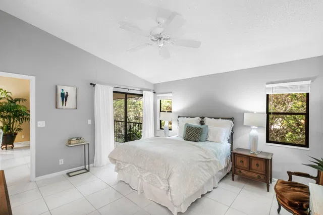  Unit 202 photo 22