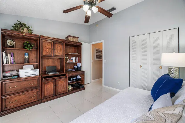  Unit 202 photo 29