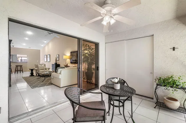 Unit 202 photo 32