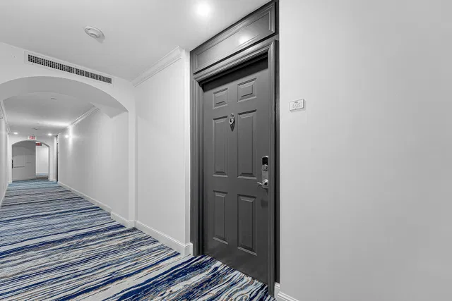 233 S Federal Boca Unit 605 photo 8