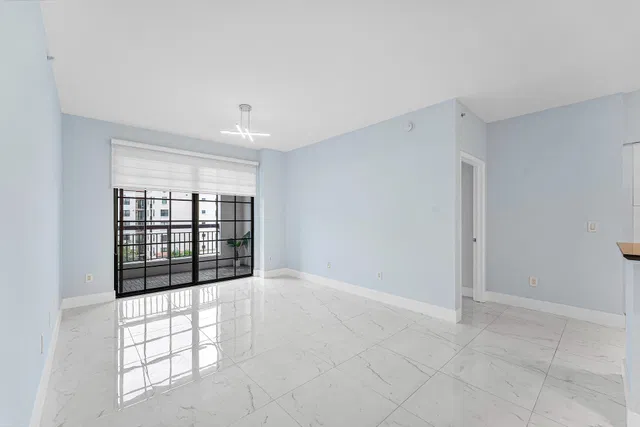233 S Federal Boca Unit 605 photo 11