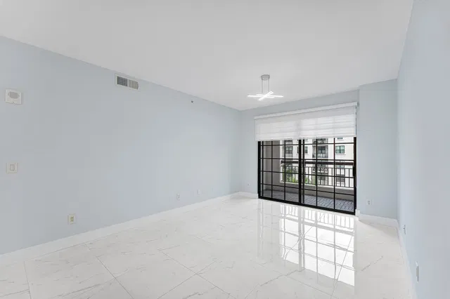 233 S Federal Boca Unit 605 photo 17