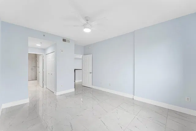 233 S Federal Boca Unit 605 photo 21