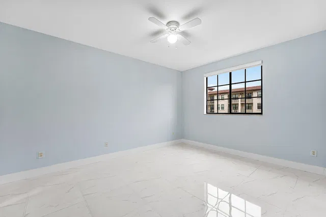 233 S Federal Boca Unit 605 photo 26