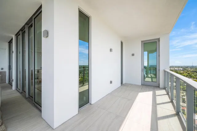 Alba Palm Beach Unit 1804 photo 26