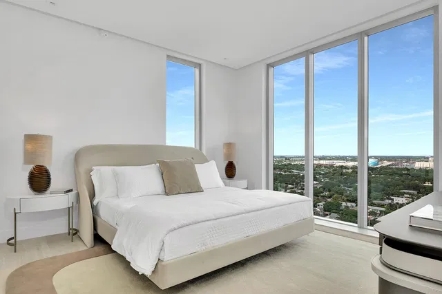 Alba Palm Beach Unit 1804 photo 27