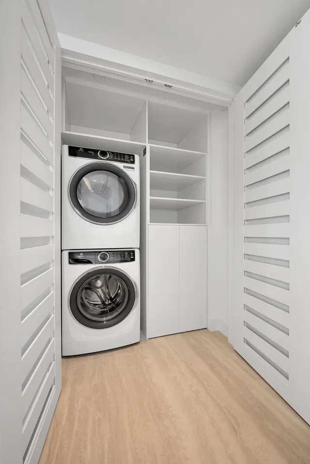 Alba Palm Beach Unit 1804 photo 36