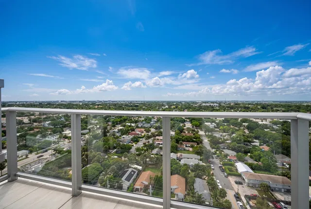 Alba Palm Beach Unit 1804 photo 39
