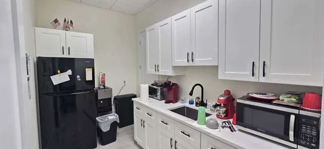 Unit 101 photo 25