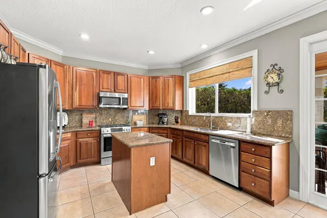  Residence photo 20
