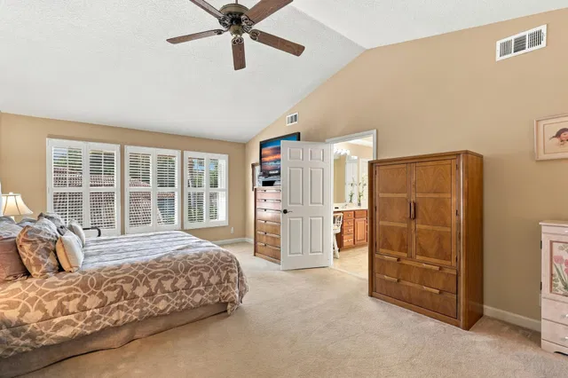  Residence photo 23