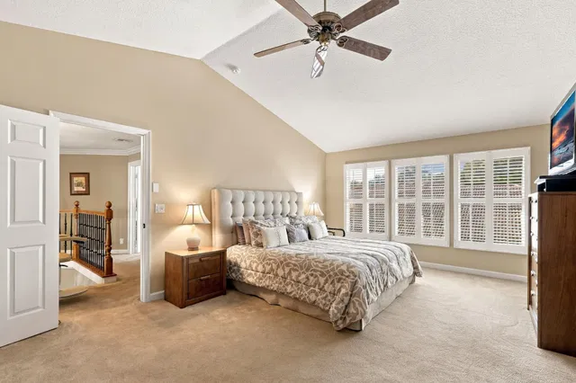  Residence photo 24