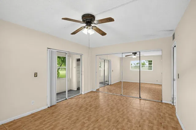 Residence photo 20