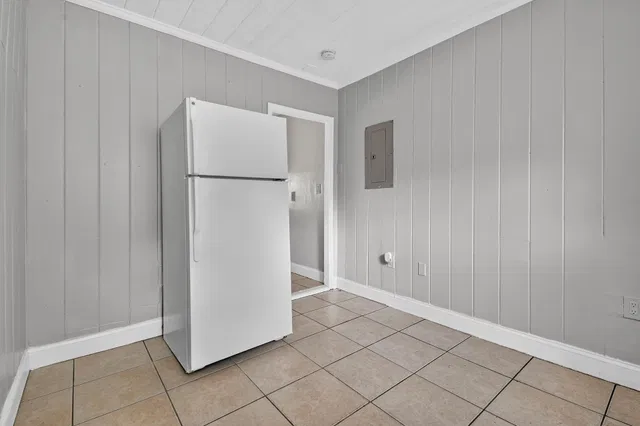Residence photo 3
