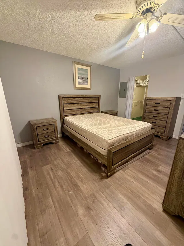 Residence photo 19