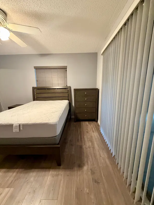 Residence photo 22