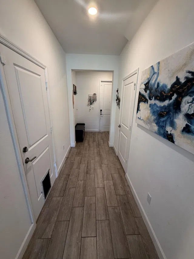 Residence photo 6
