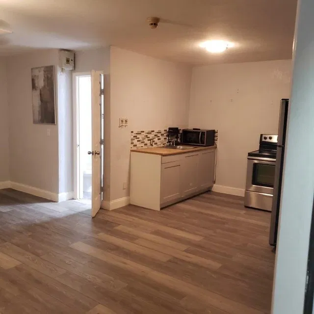  Residence photo 4