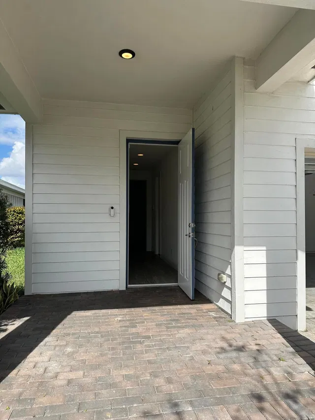 Residence photo 6