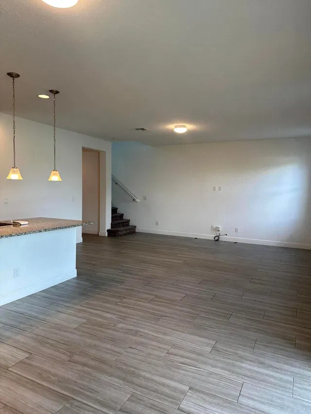 Residence photo 12