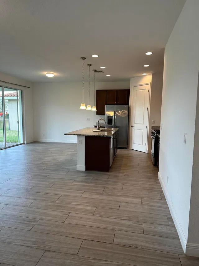 Residence photo 15