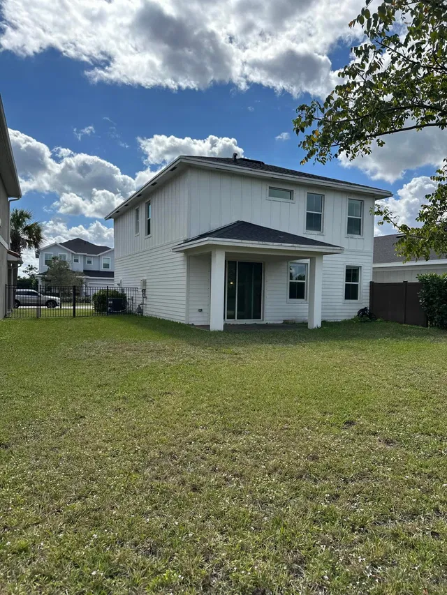 Residence photo 66