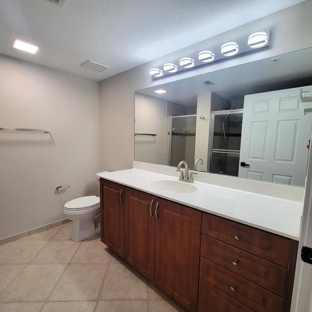 Unit 201 photo 34