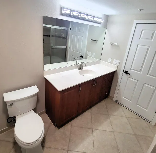 Unit 201 photo 77