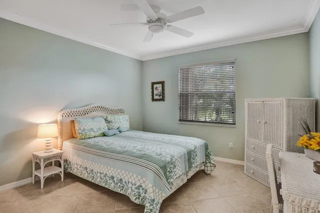 Residence photo 13