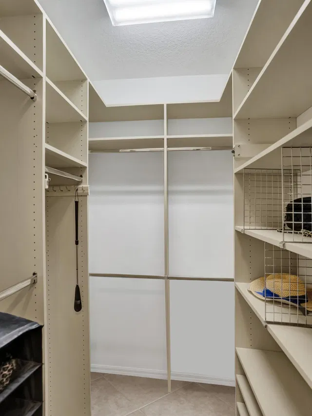 Residence photo 25