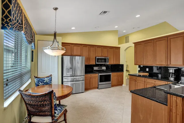 Residence photo 31