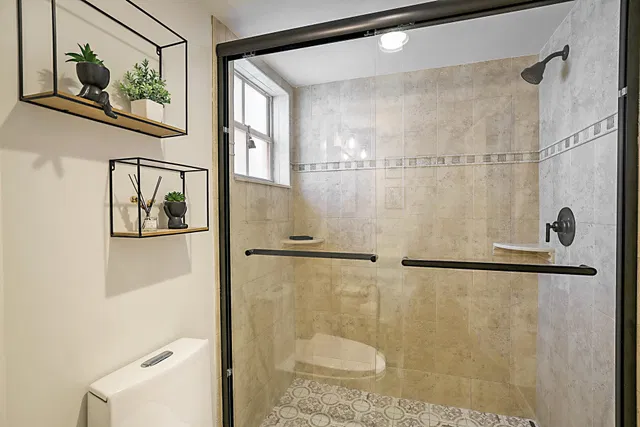 Unit 205 photo 20