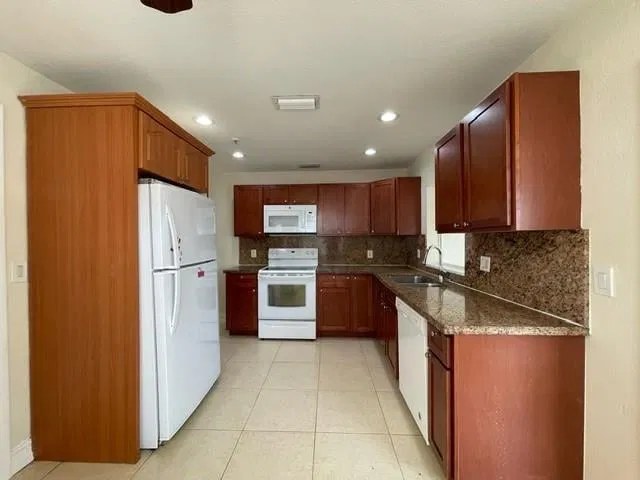 Residence photo 9