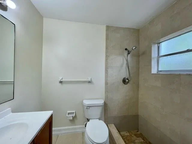 Residence photo 16