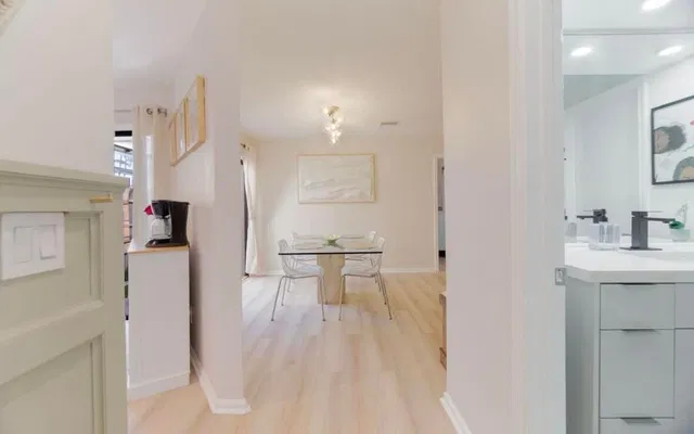 Residence photo 5