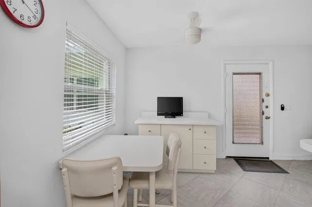 Residence photo 13