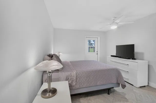 Residence photo 17