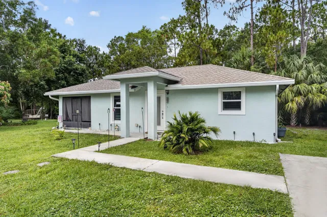 Residence photo 2