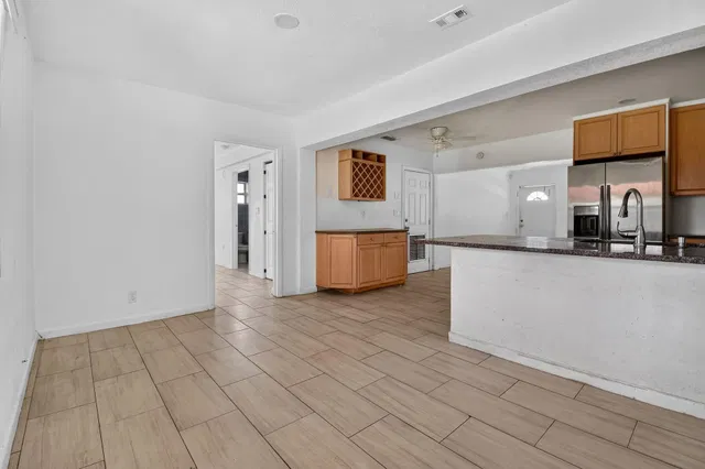Residence photo 15