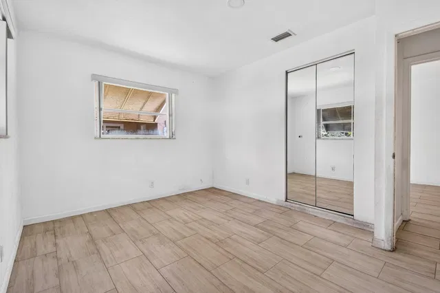 Residence photo 18