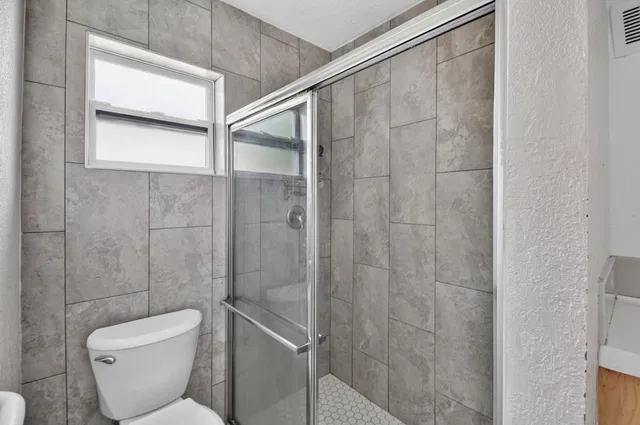 Residence photo 32