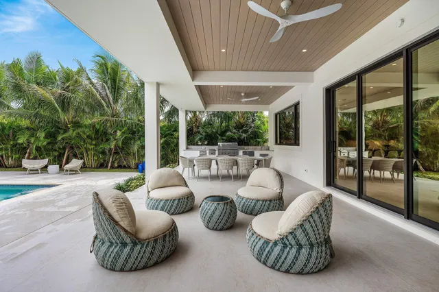 SoSo West Palm Beach Residence photo 9