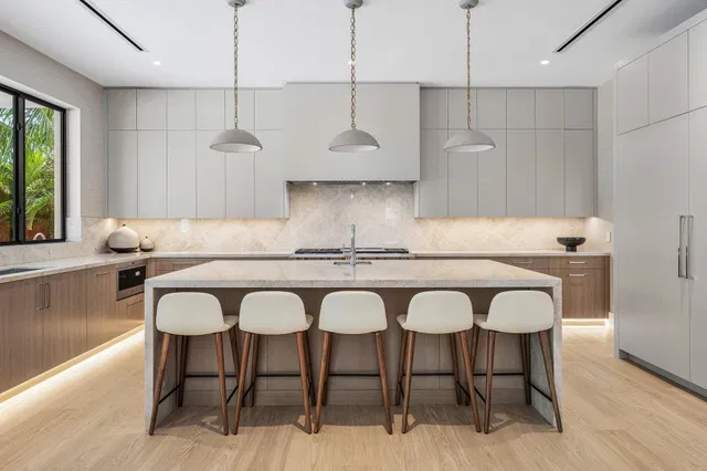 SoSo West Palm Beach Residence photo 12
