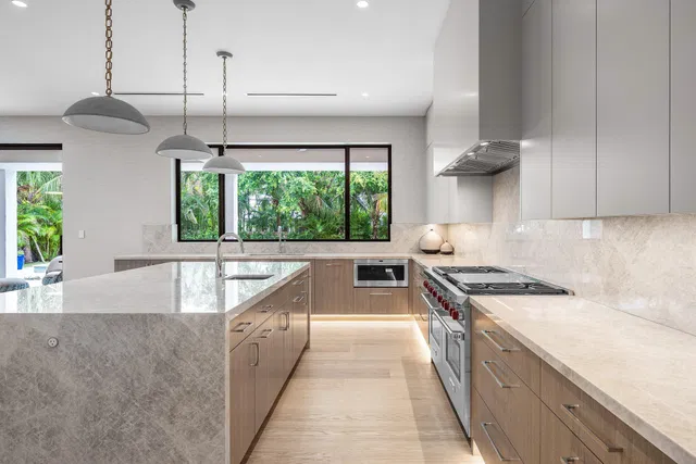 SoSo West Palm Beach Residence photo 13