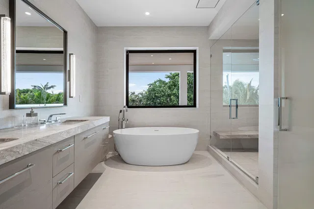 SoSo West Palm Beach Residence photo 34
