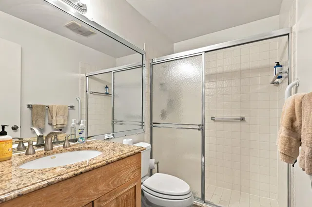  Unit 459 photo 15