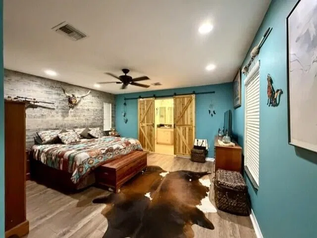 Residence photo 8