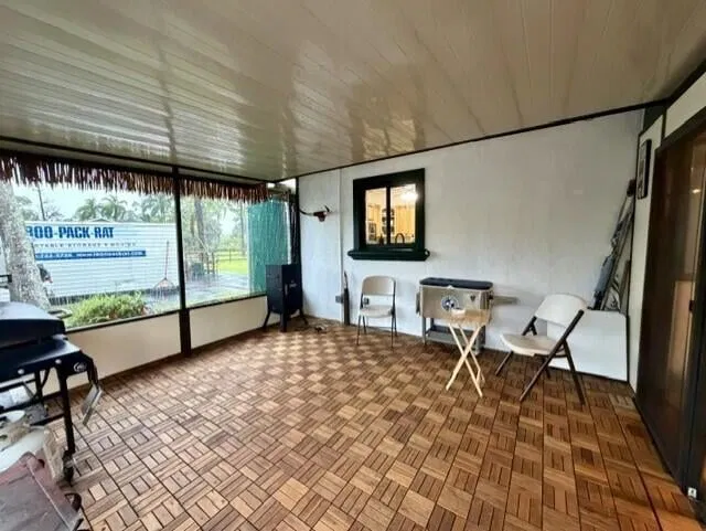 Residence photo 18